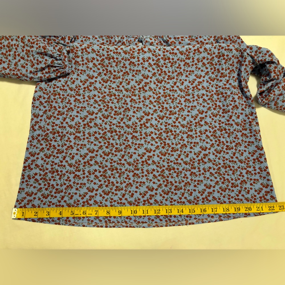 Boden, long sleeve, key hole with button at neck & at wrists, 12 - Picture 8 of 12
